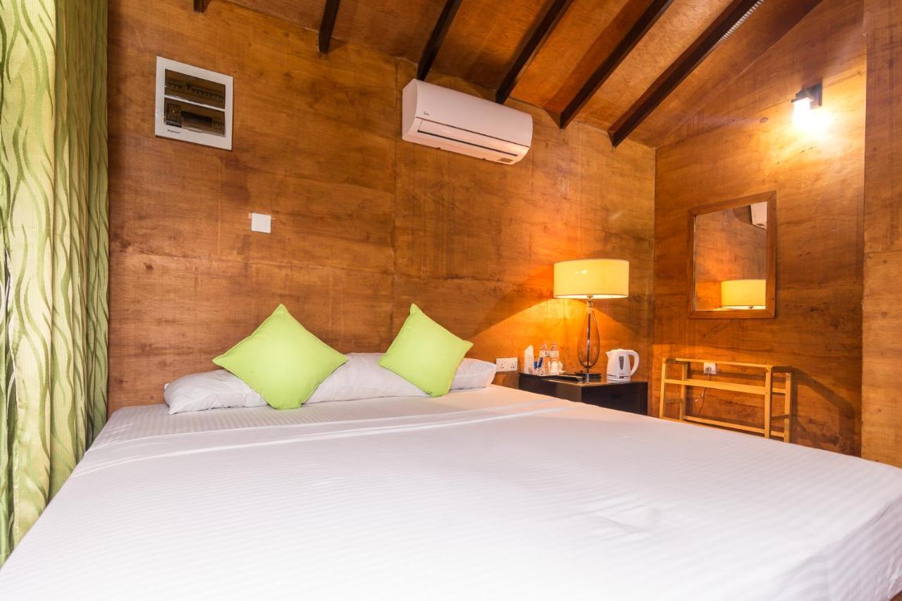 Eighth Wonder Resort Szigirija Kültér fotó
