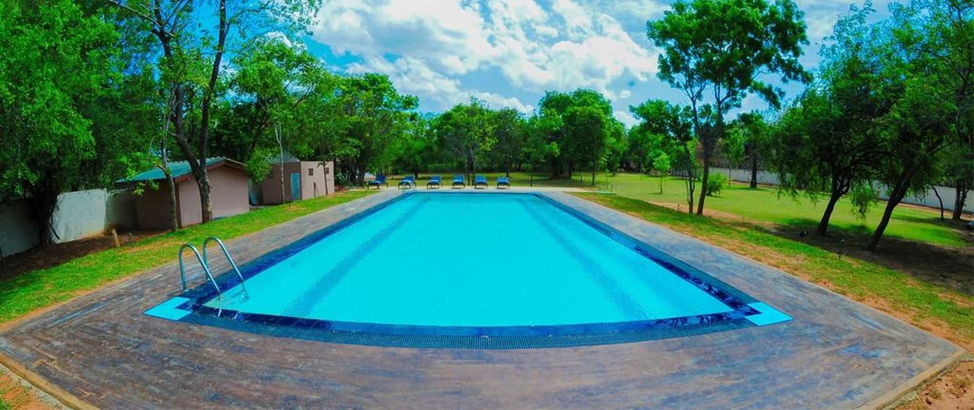 Eighth Wonder Resort Szigirija Kültér fotó