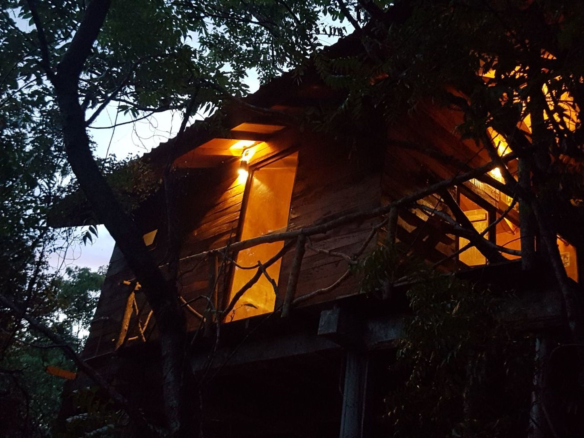 Eighth Wonder Resort Szigirija Kültér fotó